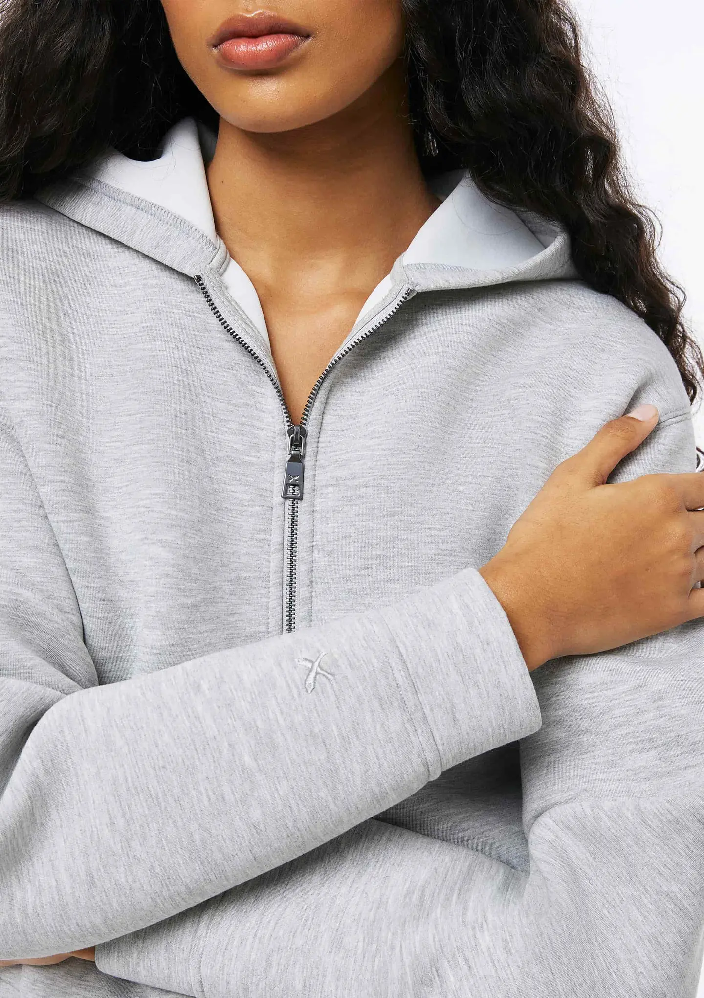 Jaqueta Feminina Em Moletom Com Capuz - Cinza