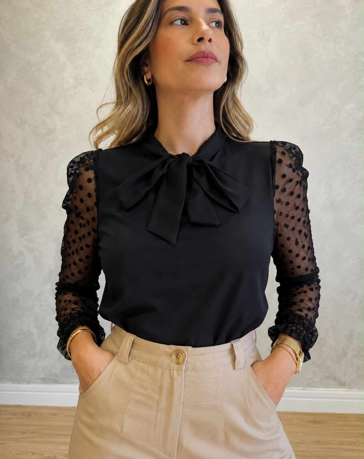 Blusa crepe manga longa em Tule Preta