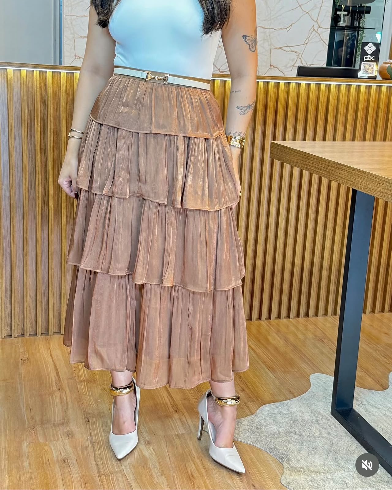 Saia Midi Três Marias Nude