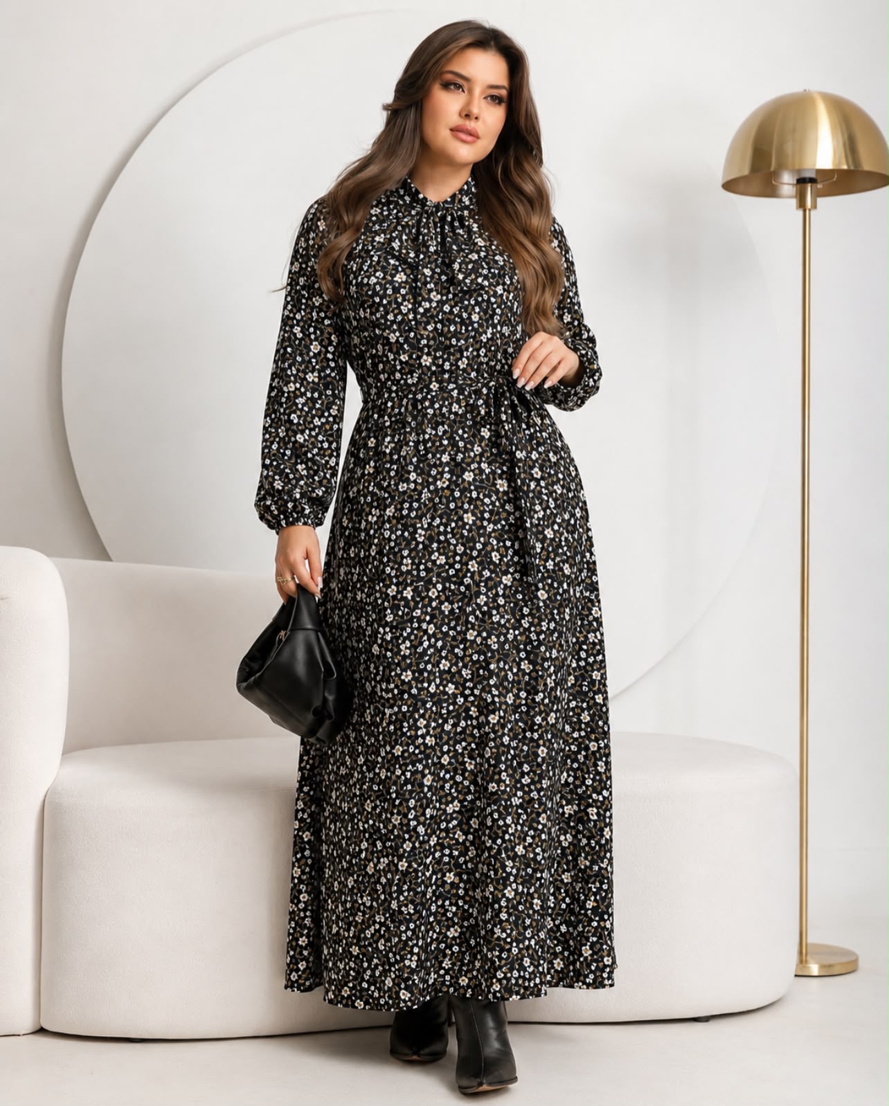 Vestido longo com laço na gola Preto