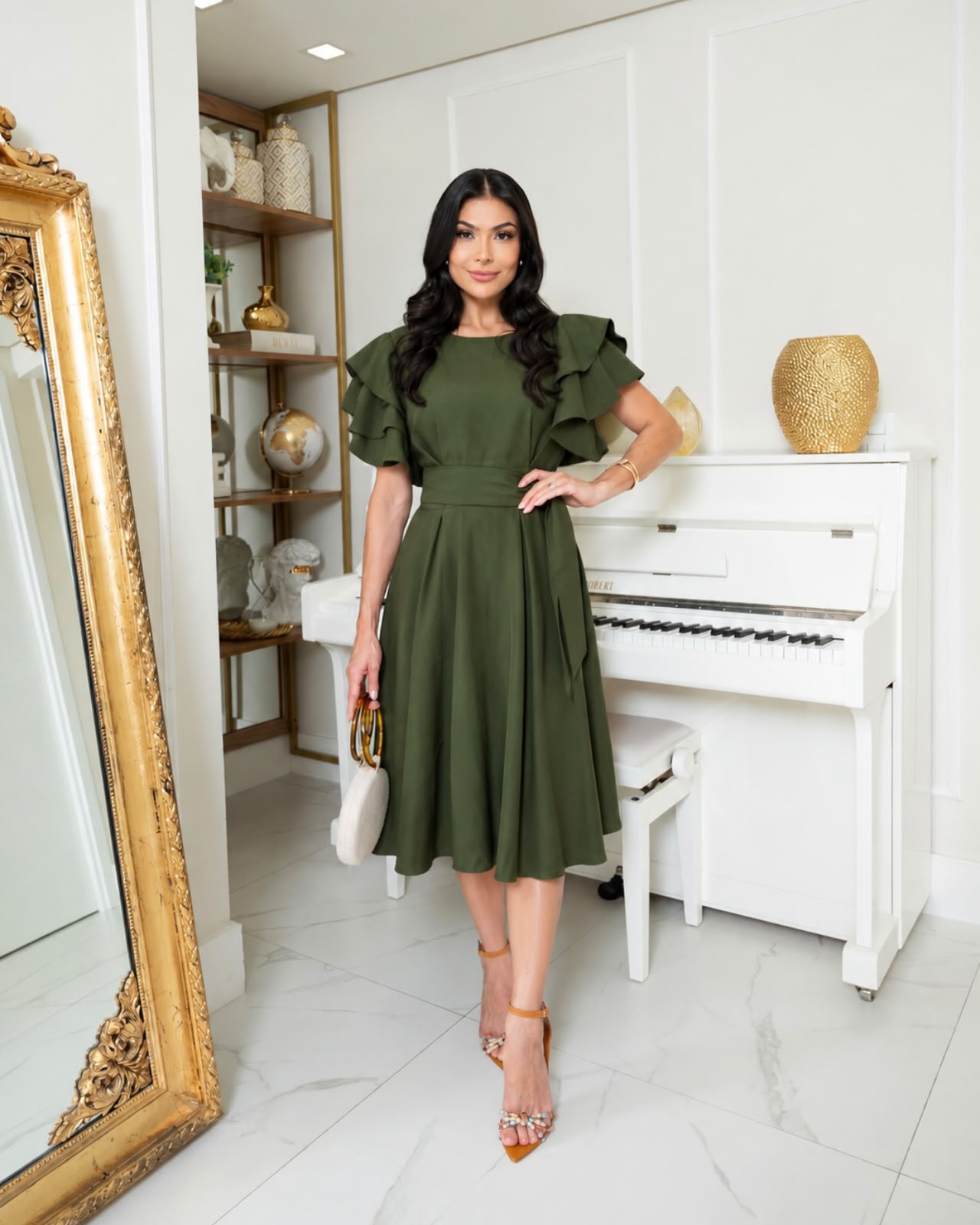 Vestido Com babados na manga Verde Militar
