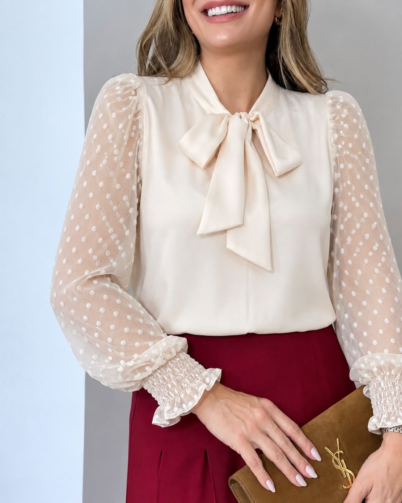 Blusa crepe manga longa em Tule Bege