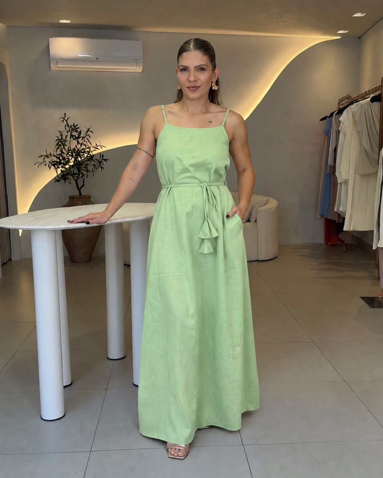 Vestido longo de alça com bolso Verde