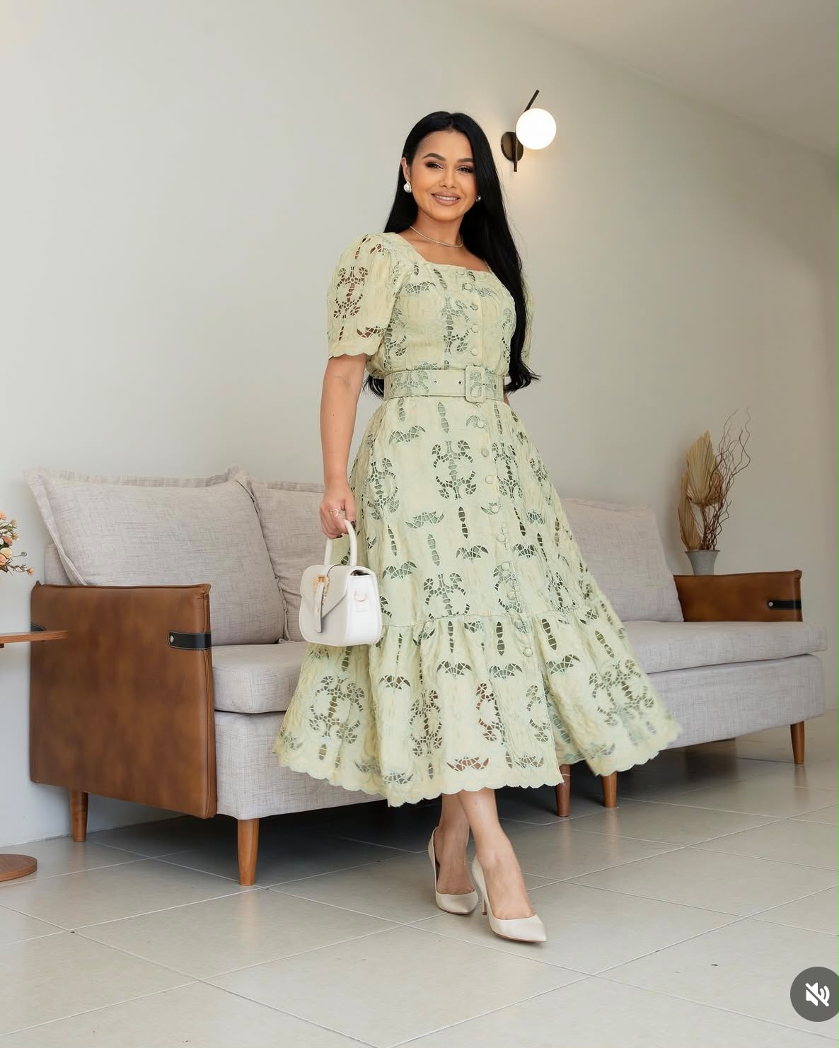 Vestido Midi Lese com Cinto Verde