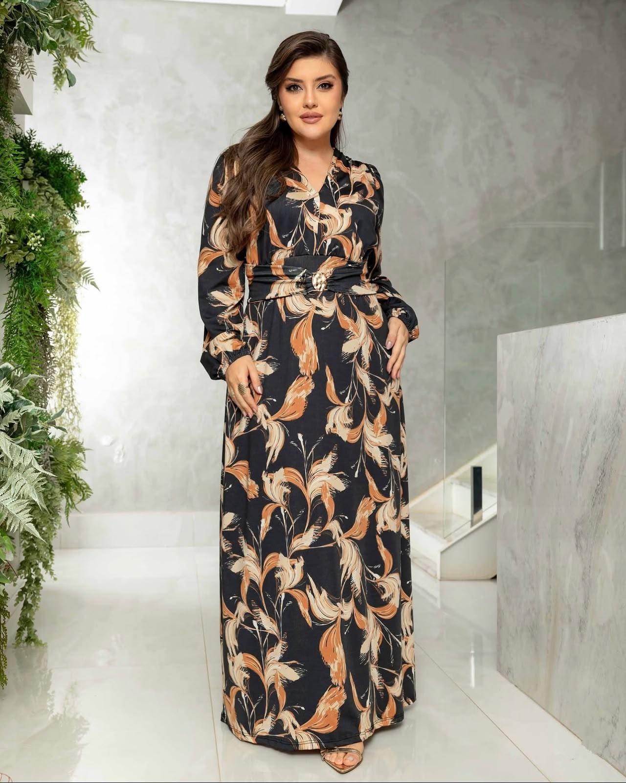 Vestido longo Estampado Fluity Preto com Caramelo