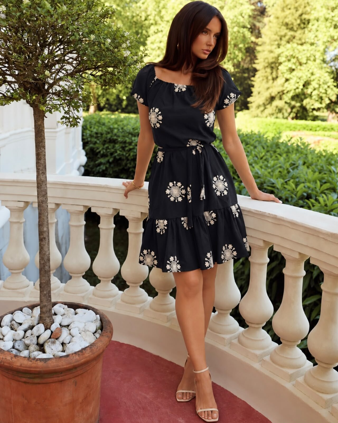 Vestido bordado 4048 preto