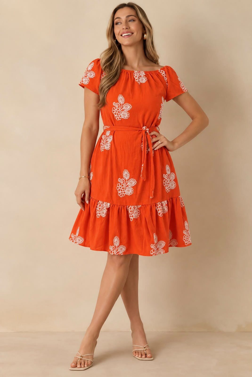 Vestido bordado 4048 Laranja (bordado menor)
